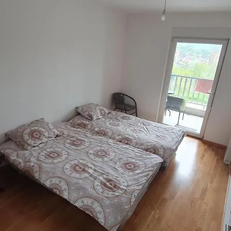 Апартаменты Modern In Зеница